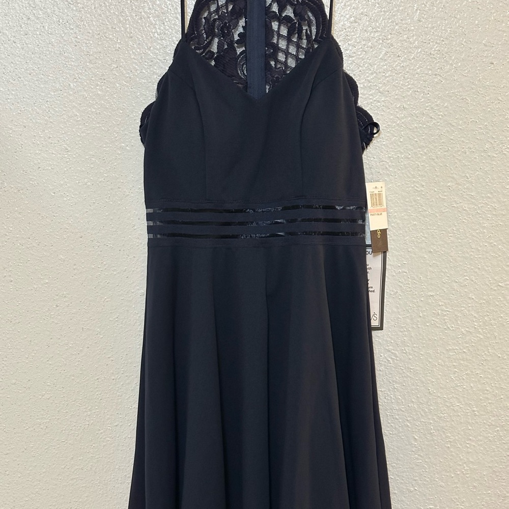 Elegant Black Lace Dress